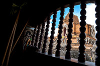 Wat Chedi Luang : Inside Out View